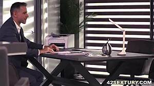 Romy indy intensely satisfying every foot fetish desire