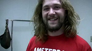 licking pussy of slutty mom