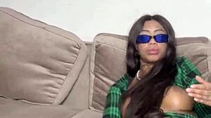 Essa Safada Adora Uma Rola Bem Grossa Na Bucetona Dela