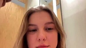 Amateur BBW's first public masturbation close-up