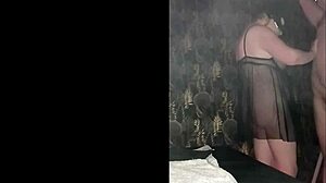 Maîtresse Kantalie and Esclave Ebed in Amazones Croix Bondage