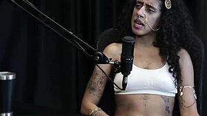 Gosta de sentir o pau entrando come�ou a cobrar pela sua paci�ncia tirava foto pelada pra tocar siririca e prostitui��o � pra quem gosta de gente - bibi hourani watch on sheer red. emotional bdsm domination unfolds.