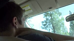 Hairy Amateur Cunt Gets Wet During Quickie Fucking Orgasm