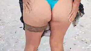 exhibiendome en playa mexicana mostrando tetas y culo