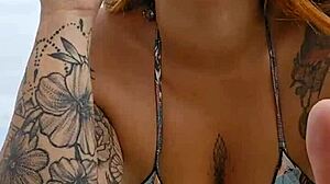 Beach Flashing To Attract Married Men For Fucking