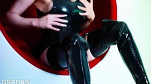 sensual lesbian sex with big tits blonde and brunette milf masturbating