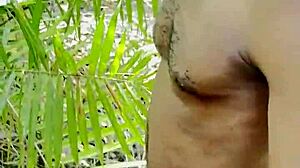 Epic king of the forest with the bardie part 1