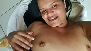 video para os patymozis gozada real gostosa