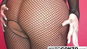 mason moores is doing hard anal penetration