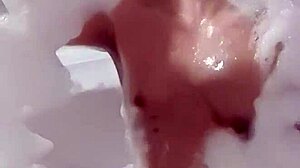 Cyno Enjoys Solo Bubble Bath Fun in Cosplay
