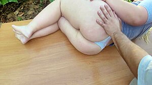 Voltei No Massagista Para Ele Relaxar Entre Minhas Pernas