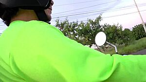 Sir give me an inn - old pervert fucks an unfaithful woman