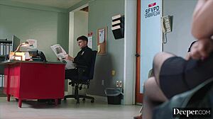 Deeper ultimate baddie lulu dominates young 18+ rookie cop