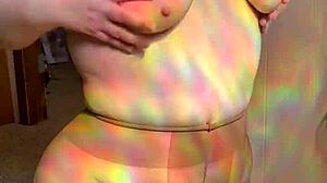 Joan Day Wears See Through Tights And Flaunts Curvy Body