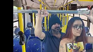 Estudante Encoxada Por Estranho No Onibus Em Publico