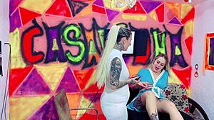 Patricinha gets her pussy tattooed and fucked in studio