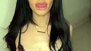 Amateur slut solo masturbation provokes intense curiosity