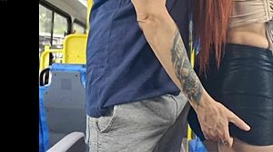 Estudante Encoxada Por Estranho No Onibus Em Publico