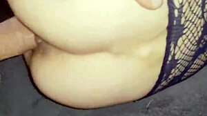 At the house party, after drinking a few glasses of wine and intense flirting, the hardcore action began.