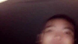 Sex Vietnamese Mommy in Threesome!