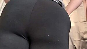 your face goes here leggings on or off?