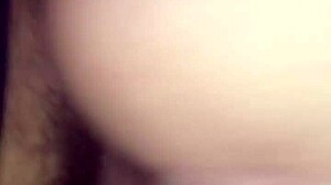 otaku girl in the salon