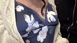 彼氏のお願いで好きでもない男に一肌脱ぎつつも、小悪魔モード発動！！ド 童貞チ ポを弄ぶムニュムニュ乳圧パイズリ炸裂！！本命彼氏とどっぷり上書き中出し連発！！part1