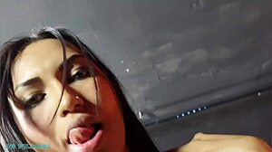 fucking her pussy while i lick that ass