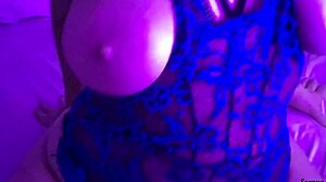 Madrasta Assistindo Filme Porn� e Se Masturbando Louca Para Dar