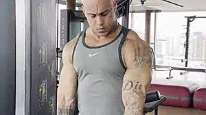 Light Training Session For Muscular Bodybuilder