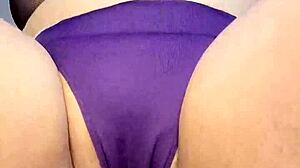 Curvy latina bbw stretches to take every inch of her 9-inch dildo