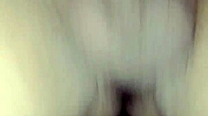 Sex Vietnamese Mommy in Threesome!