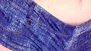 Fetish mistress elza koms dominates with big pussy lips