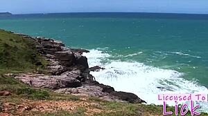 Licensed to lick - tarra white eating her pussy at beach