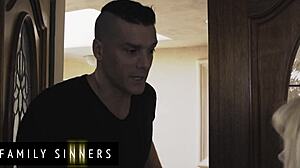 ramon nomar tempts kenzie reeves from masturbation