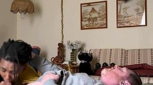 ebony amateur wants to suck dick