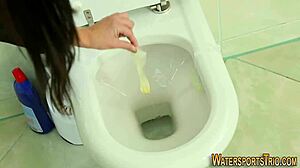 Fetish whore pissing!