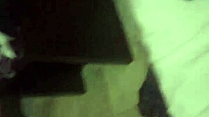 milf caliente con culo grande se la follan a perrito