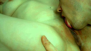 Prurient man licks pussy and she orgasms 😍