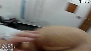 La hermanastra venezolana de mi vecino en su primer casting porno en medellin