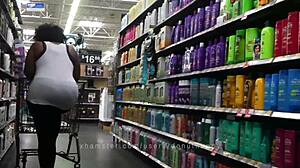 candid stacked black woman shows off basketball booty