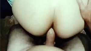 Comendo Cuzinho Gostoso Até Gozar Dentro