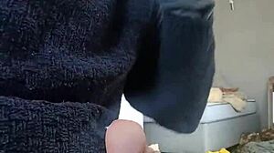 Huge cock cape town cumshot, monster dick action.