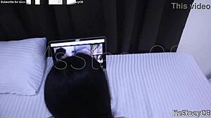 i caught insan watching a video