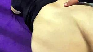 La Suegra Culona Se Pasa de Tragos y Me Visita en Mi Habitación Final Feliz - Casero Real