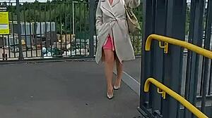 i'm daring jasmin69, exposing pussy outdoors on webcam with oral