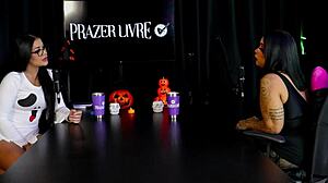 Ele Queria Um Programa Com Sua Esposa Chegando Do Trabalho Cliente Que Goza Antes E Nao Gosta De Sexo Anal - Marcelly Melo Sheer Red