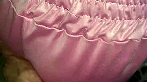 Fui Relaxar No Mastro E Abriu Minha Bucetinha