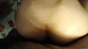 Can This Novinha Handle Her Intense Orgasm During Fucking?