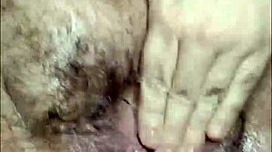 oh wow, this bbw step mom is getting fisted so intensely 😍